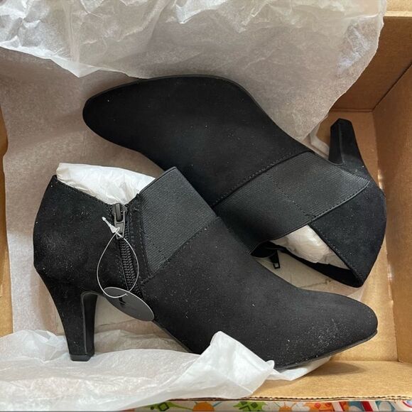 London Fog Women’s Ankle Booties sz 9 Heeled NEW # Bag 35-H - Picture 4 of 10